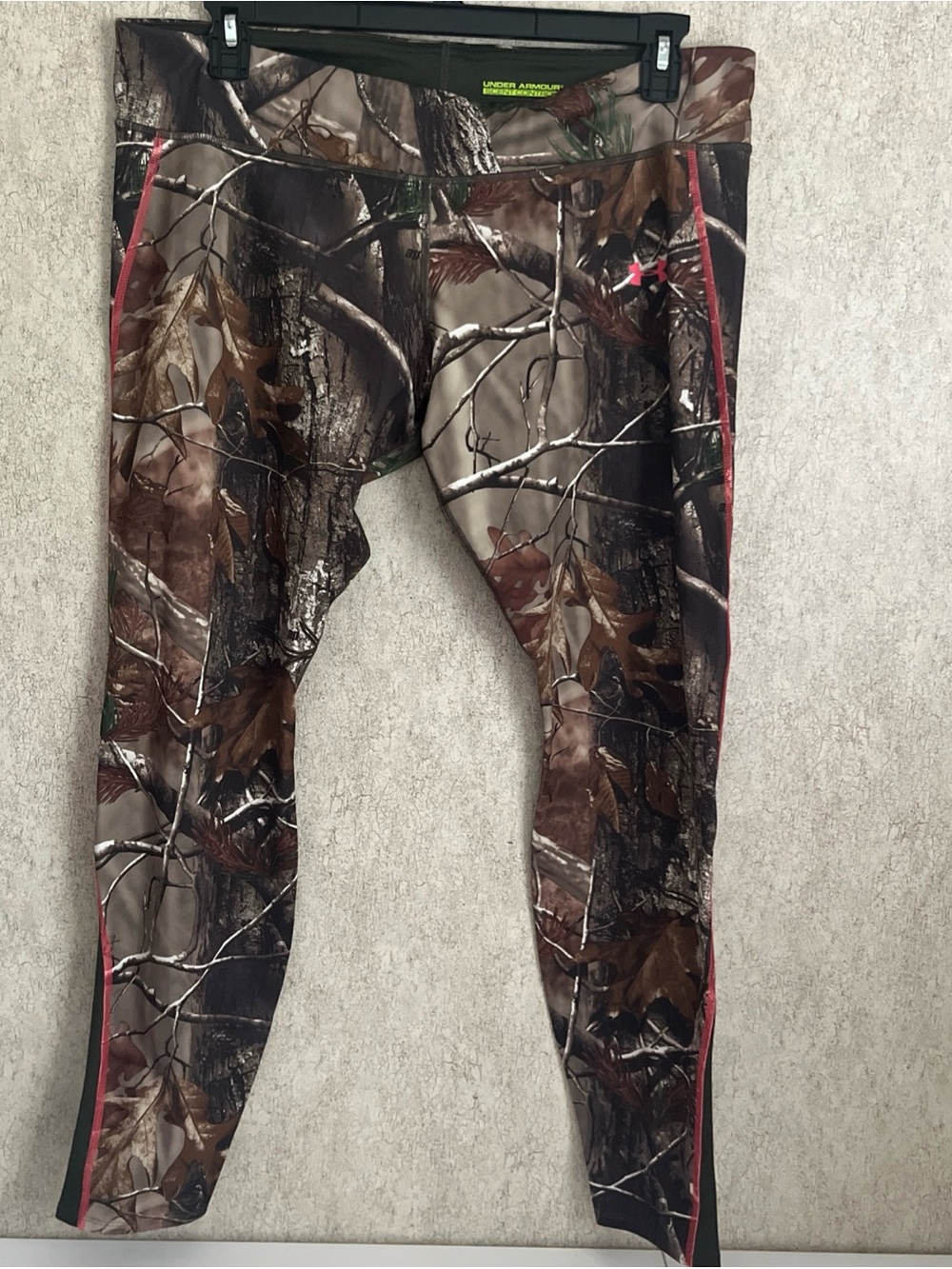 Under Armour Leggings Scent Control Realtree Cold Gear Camo Womens XL Hunting